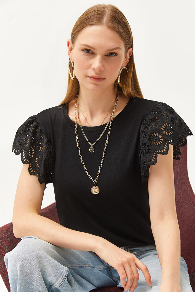 Women's Black Sleeve Scalloped Knitted Viscose Blouse BLZ-19002553