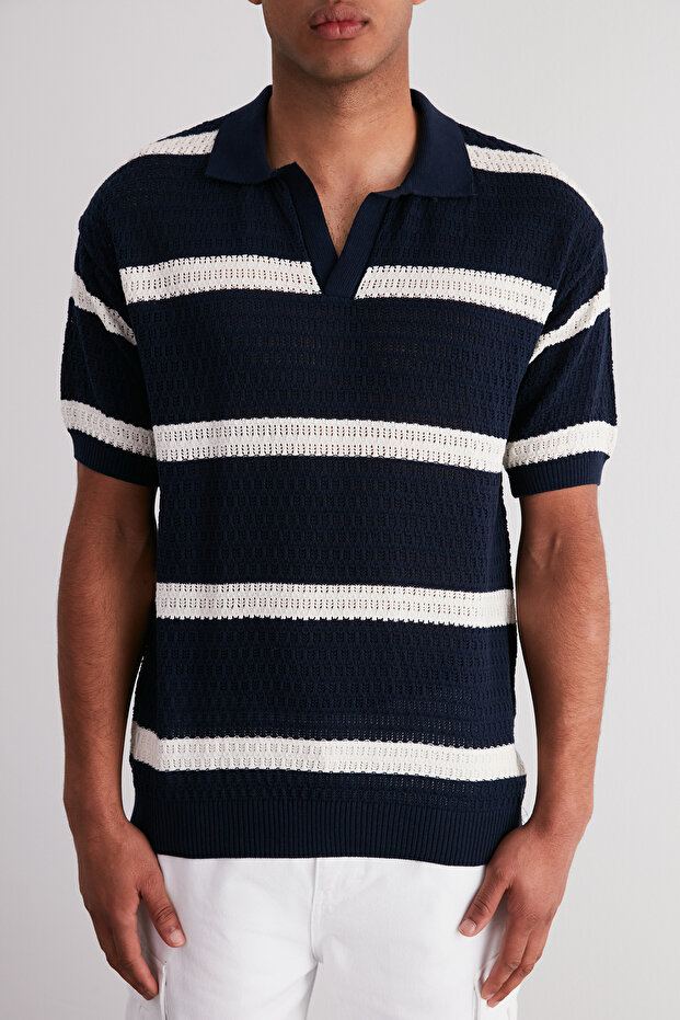 Lacivert Regular Fit Pamuklu Çizgili Kaçık Pat Triko Polo Yaka T-ShirtTMNSS24PO00004 - 4