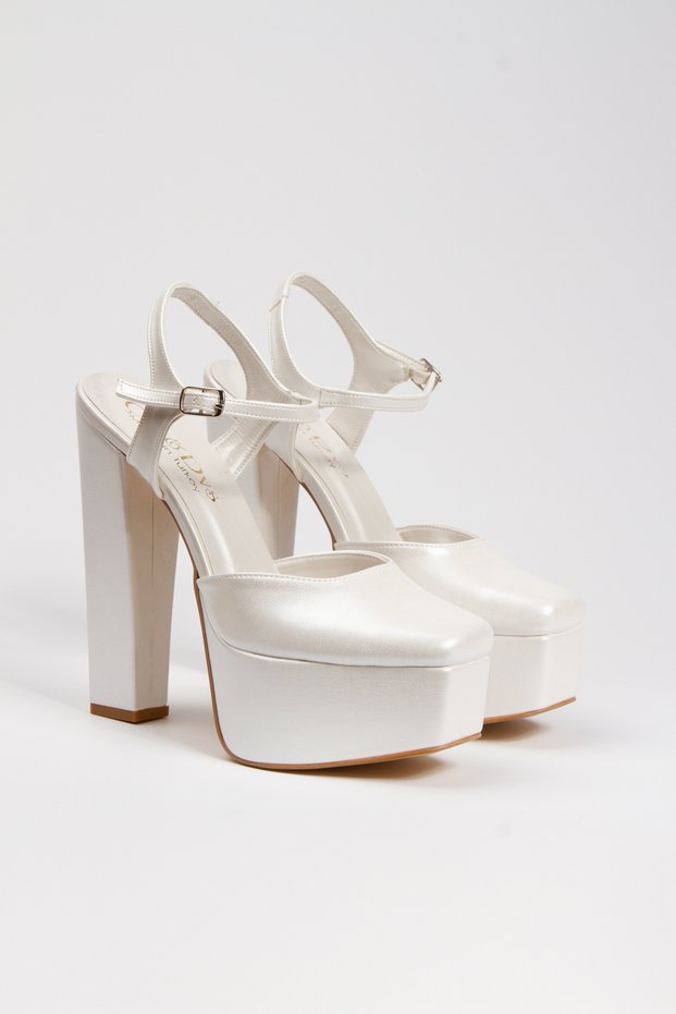 Women's Pearl High Platform Heel Open Back Closed Toe Evening Dress Shoes