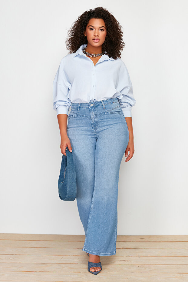 Açık Mavi Yüksek Bel Comfort Dikiş Detaylı İspanyol Paça Flare Fit Jeans TBBSS24CJ00003 - 1