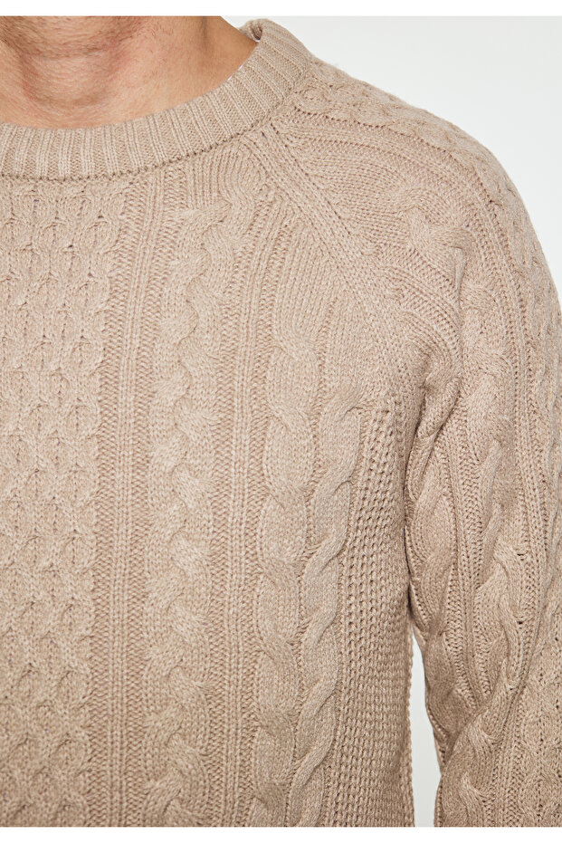 Knitted pullover - 3