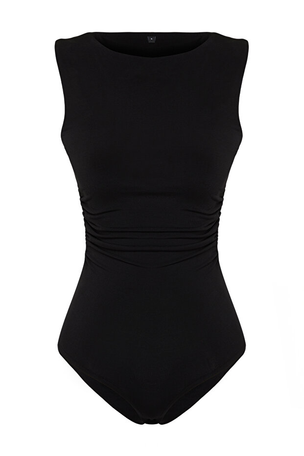 Siyah Büzgü Detaylı Kayık Yaka Esnek Çıtçıtlı Örme Body TWOSS24BD00020 - 7