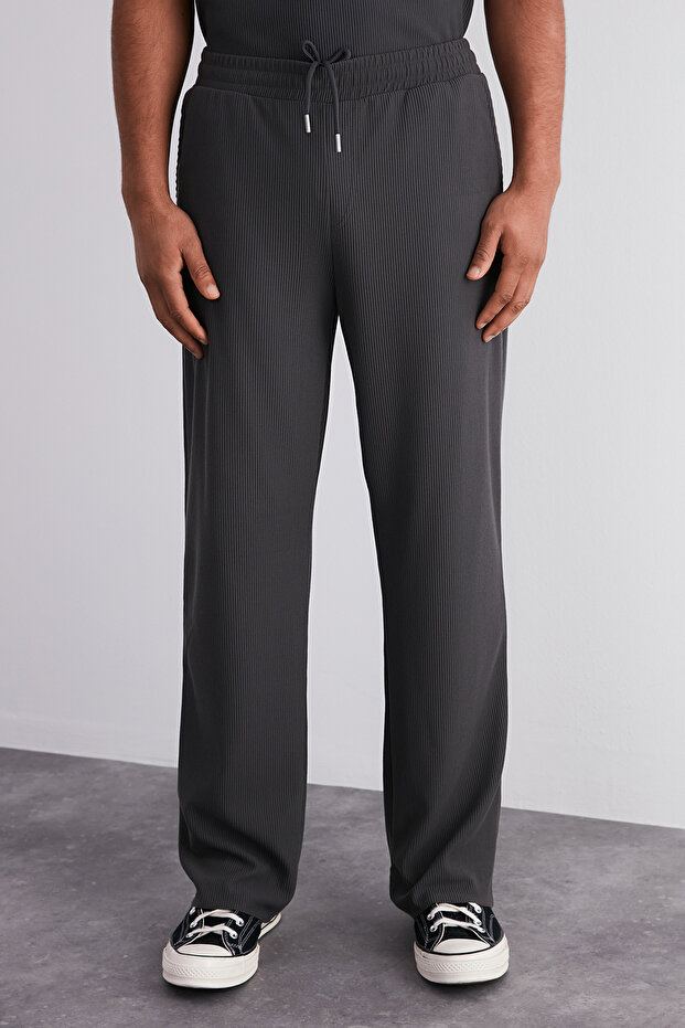 Füme /Wide Leg Dokulu Kırışmaz Gizli Kordonlu Tek Parça Eşofman Altı TMNSS23EA00013 - 4