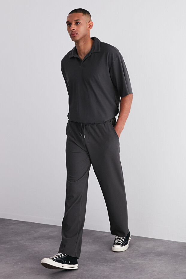 Füme /Wide Leg Dokulu Kırışmaz Gizli Kordonlu Tek Parça Eşofman Altı TMNSS23EA00013 - 1