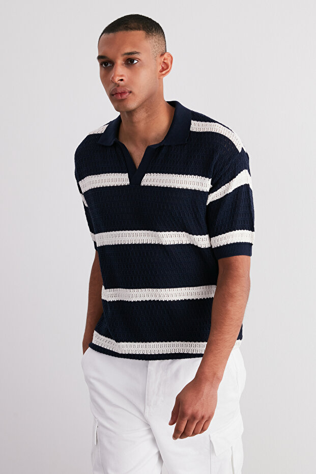 Lacivert Regular Fit Pamuklu Çizgili Kaçık Pat Triko Polo Yaka T-ShirtTMNSS24PO00004 - 3