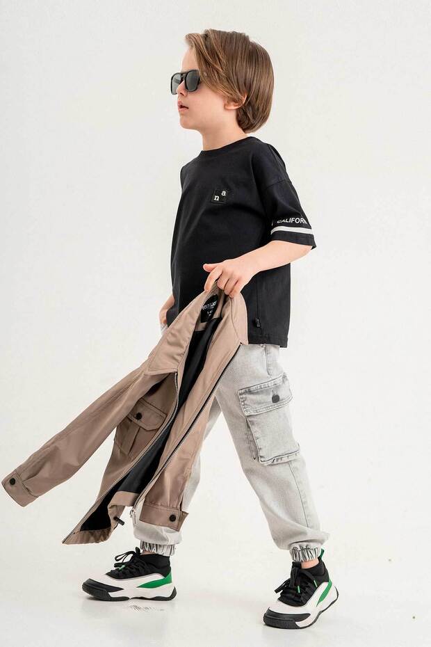 Double Chest Pocket Zippered Elastic Adjustable Waist Boys Jacket