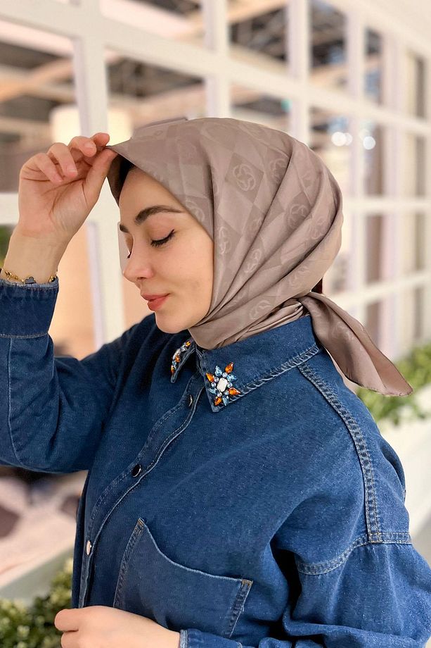 Dama Monogram Jakarlı Eşarp - 1070600-981 - Sütlü Kahve - 2