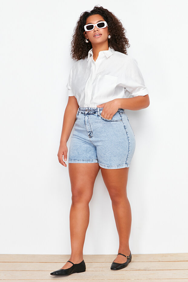 Açık Mavi Yüksek Bel Comofrt/Orta Esnek Straight Fit Büyük Beden Denim Şort TBBSS24AP00030 - 3
