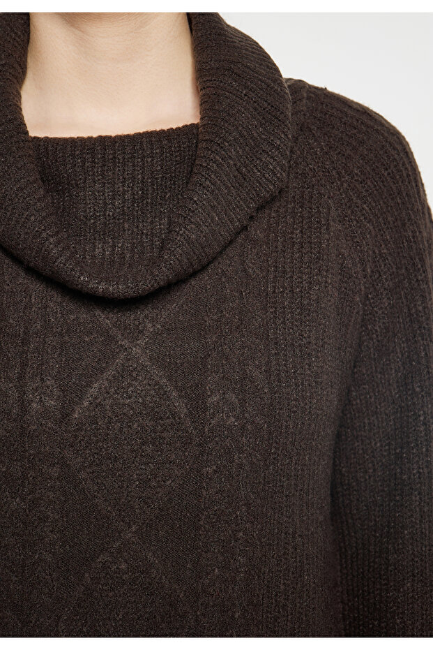Knitted pullover - 3