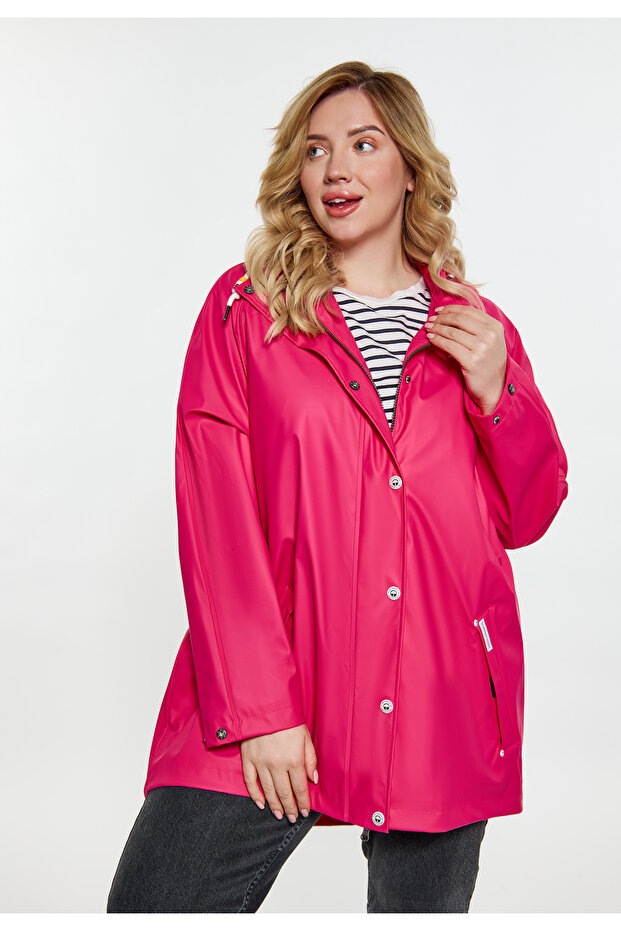 Curvy raincoat - 3