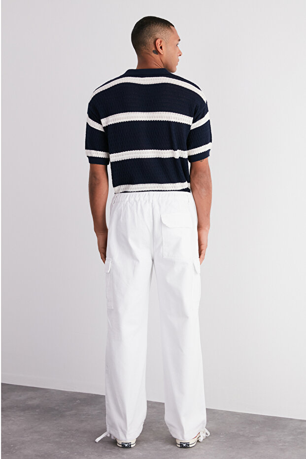 Beyaz Loose Fit Paçası Bağlamalı Kargo Pantolon TMNSS23PL00035 - 6