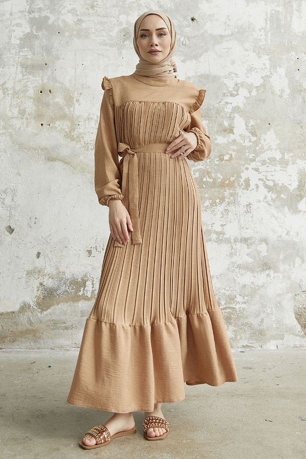 Omuzu Fırfır Piliseli Keten Elbise - Camel - 5