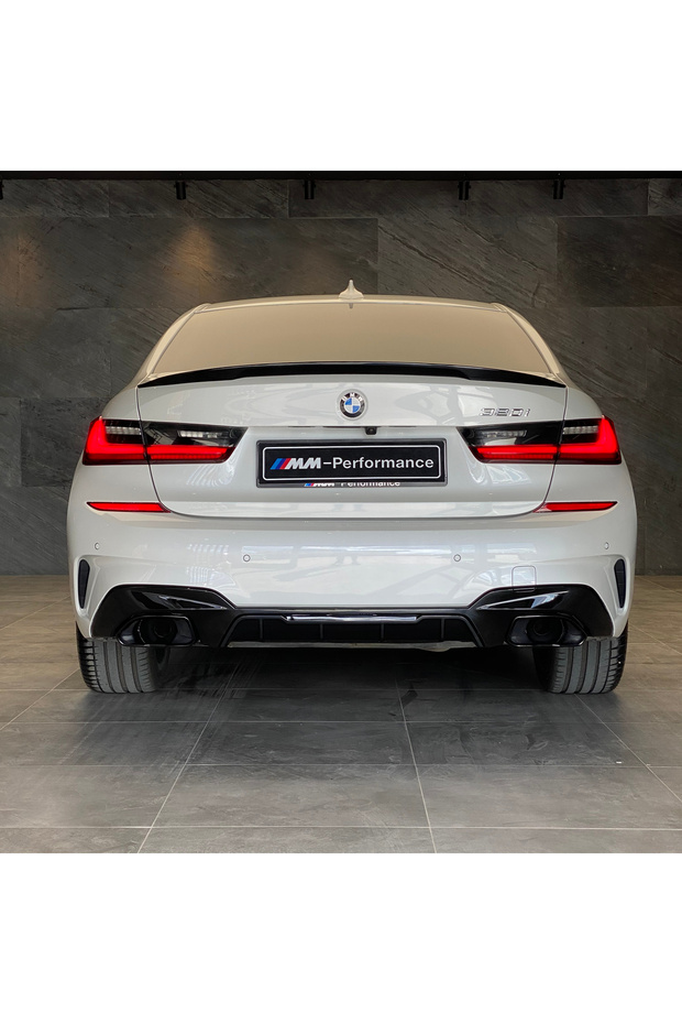 Bmw Yeni 3 Serisi G20 ///M 3.40i Arka Difüzör - Siyah Egzoz Ucu - 1