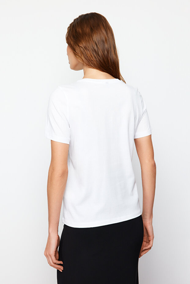 Beyaz %100 Kalın Pamuklu Varak Yıldız Baskılı Regular Kalıp Örme T-Shirt TWOSS20TS0757 - 6