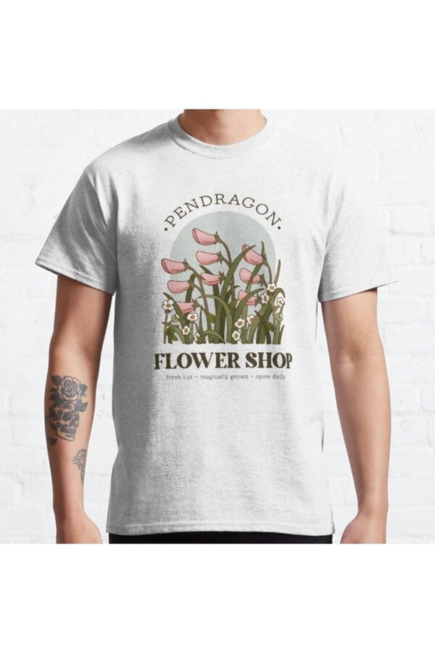 Loose Fit Unisex Pendragon Flower Shop Howl's Moving Castle Inspired Design Printed T-shirt