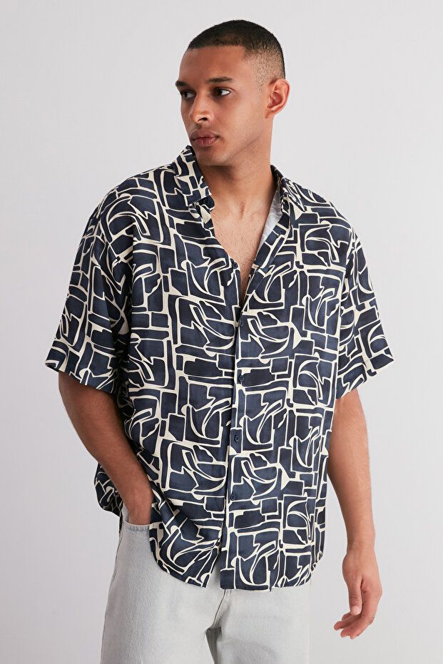 Lacivert More Sustainable Oversize Fit %100 Viskon Desenli Kısa Kollu Salaş Gömlek TMNSS24GO00051 - 1