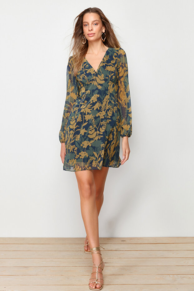 Çok Renkli Çiçek Desenli A Kesim V Yaka Astarlı Şifon Dokuma Elbise TWOAW24EL00320 - 1