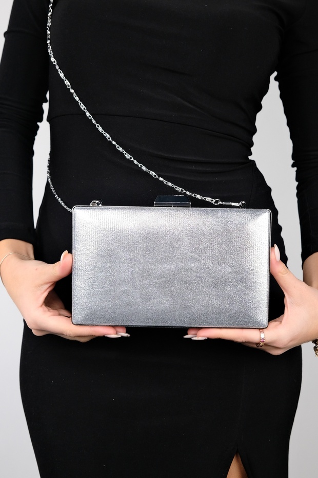 Damska torebka wieczorowa posrebrzana TORONTO - 5