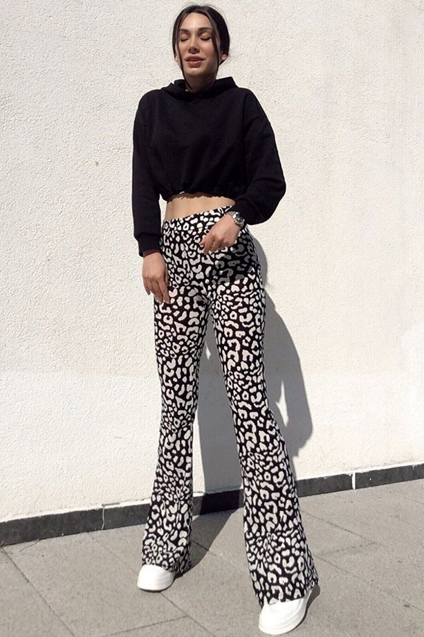 Ekru-siyah Krep Kumaş Zebra Desenli Yüksek Bel Likralı Ispanyol Paça Pantolon 100 Cm - 3
