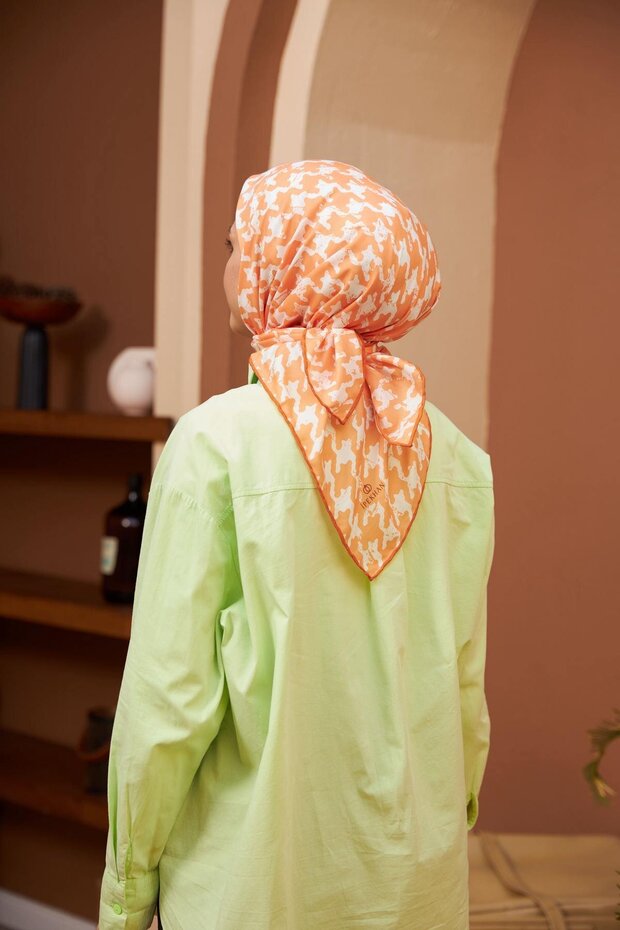 وشاح قطني رقيق بنمط هاوندزتوث - 3