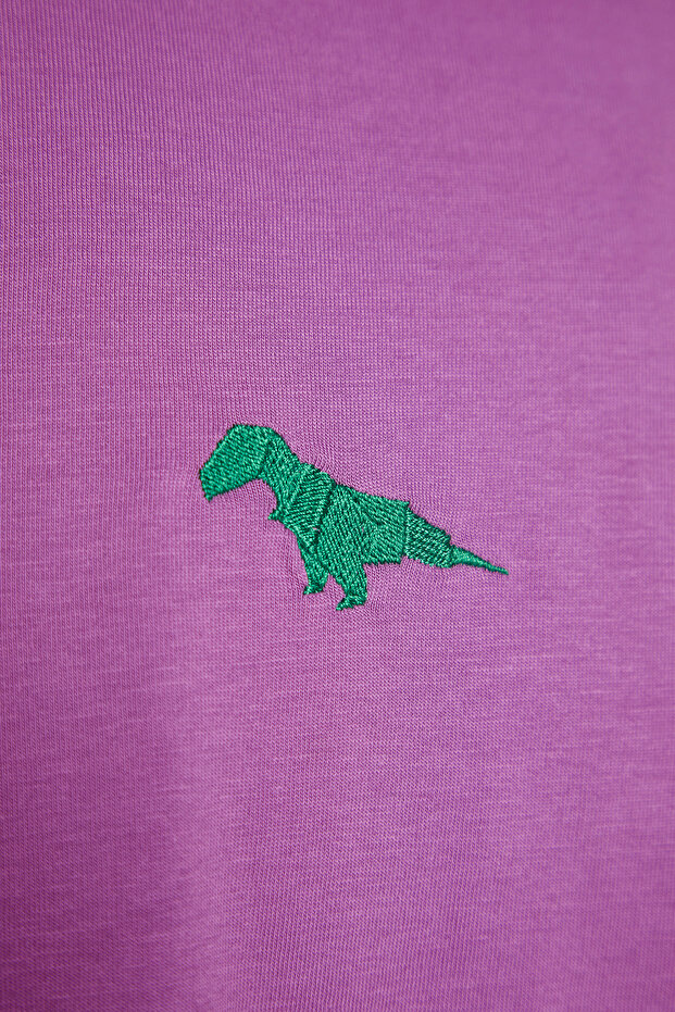 Mürdüm Oversize/Geniş Kesim Dinozor Nakışlı Kısa Kol %100 Pamuk T-Shirt TMNSS23TS00243 - 6