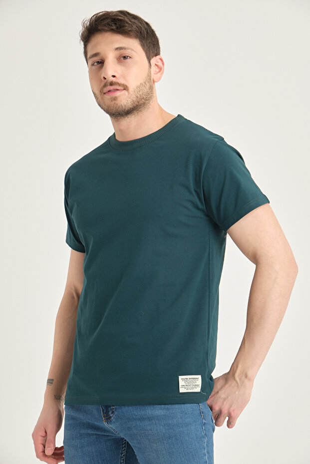Men's 100% Cotton Standard Fit Solid Color Basic T-Shirt with Easy to Wrinkle Fabric Feature - 3