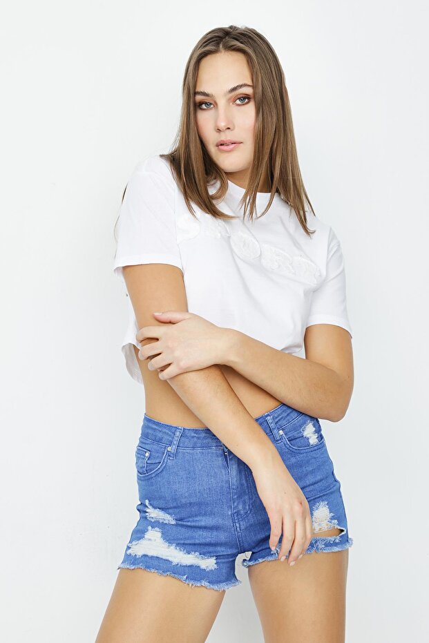 Kadın Yırtık Detaylı Mini Denim Şort - 2