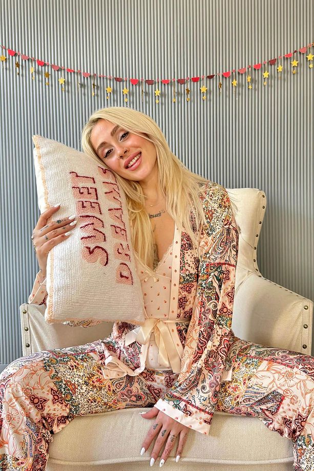 Somon Flore Exclusive Örme Sabahlıklı Kadın Pijama Takımı - 4