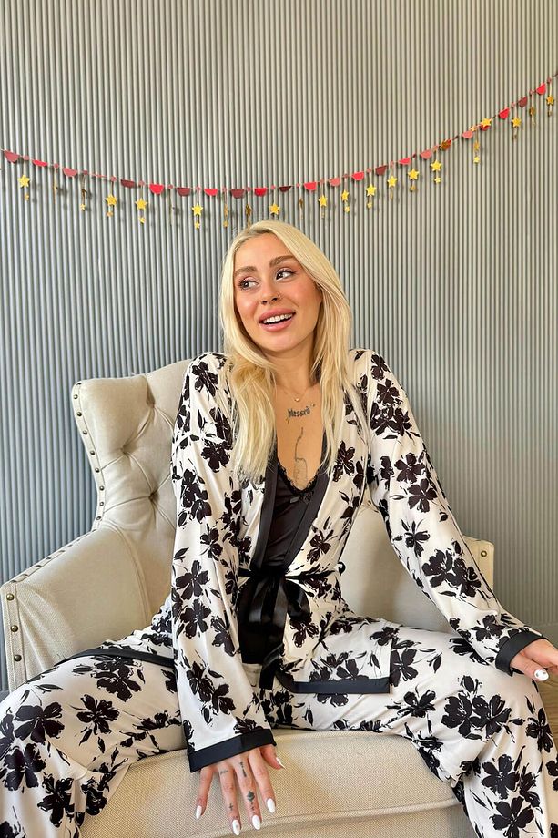 Siyah Flore Exclusive Örme Sabahlıklı Kadın Pijama Takımı - 3