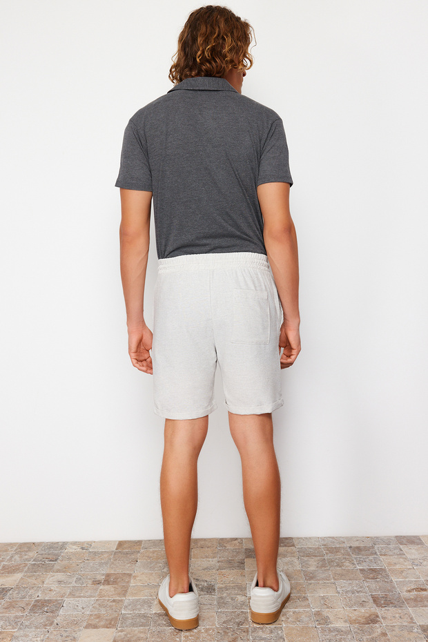 Gri Regular Fit Lastik Belli Kısa Şort TMNSS22SR0020 - 6