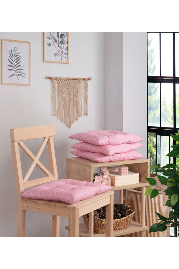 Pembe Sandalye Minderi - 1