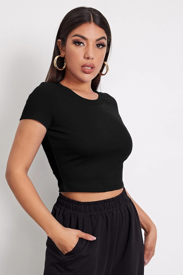 Kadın Siyah Yuvarlak Yaka Yarım Kol Crop Top Bluz - 4