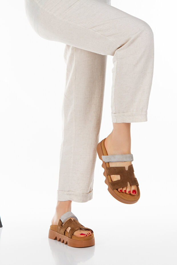 Women's Genuine Leather Suede Strapped Slippers 6251