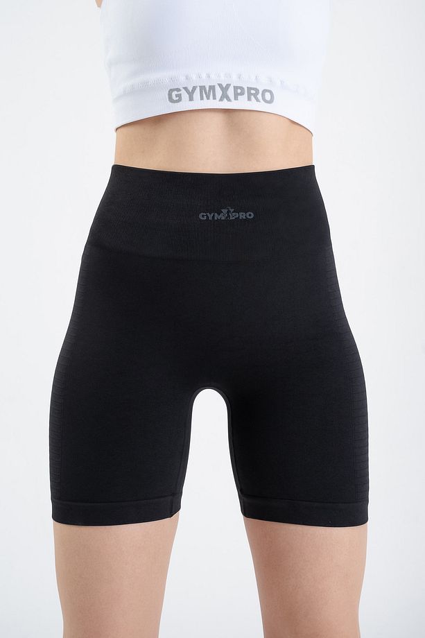 Push-up Detaylı Süper Esnek Düz Şort - 4