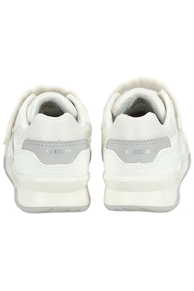 Παπουτσιών - 5