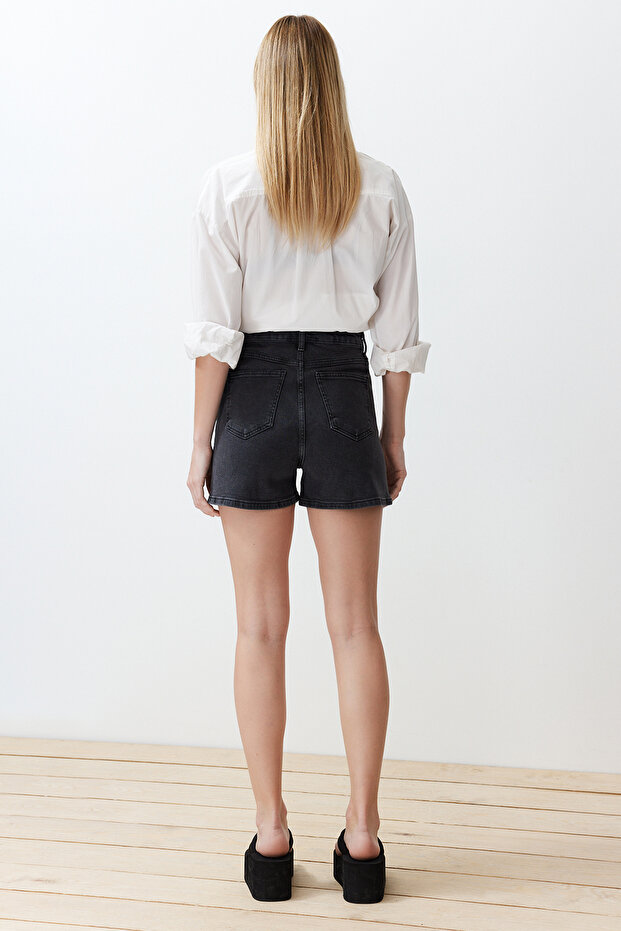 Antrasit More Sustainable Yüksek Bel City Boy Denim Şort TWOSS20SR0210 - 10