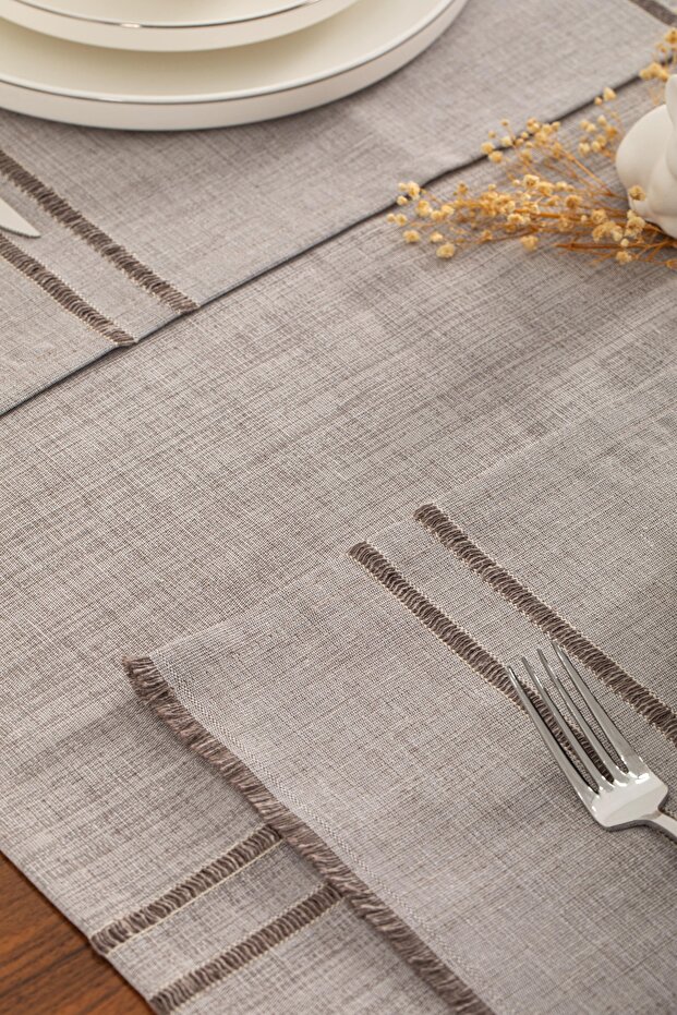 Ajurlu Amerikan Servis & Runner Set - 4