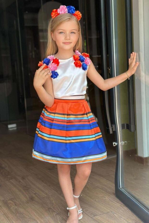 Girl's 3D Rose Embroidered Blouse Colorful Stripe Detailed Blue Skirt Suit
