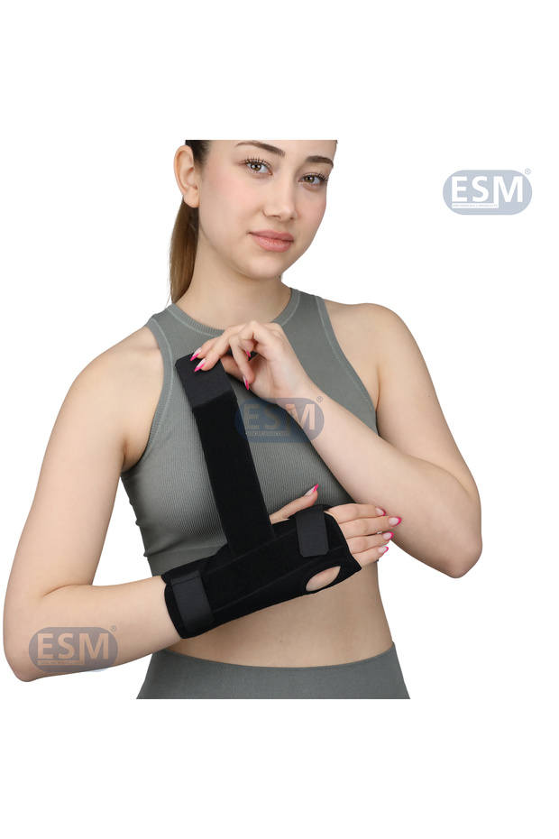 Carpal Tunnel Syndrome Hand Wrist Splint with Metal Support Right Left Hand Compatible Hand Wrist Splint