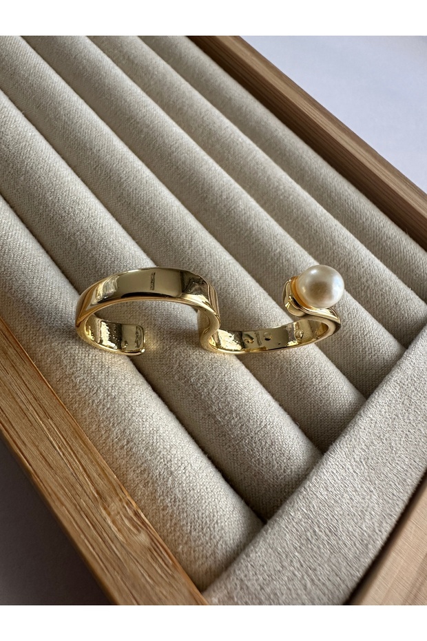 Gold Pearl Two Finger Ring - 4