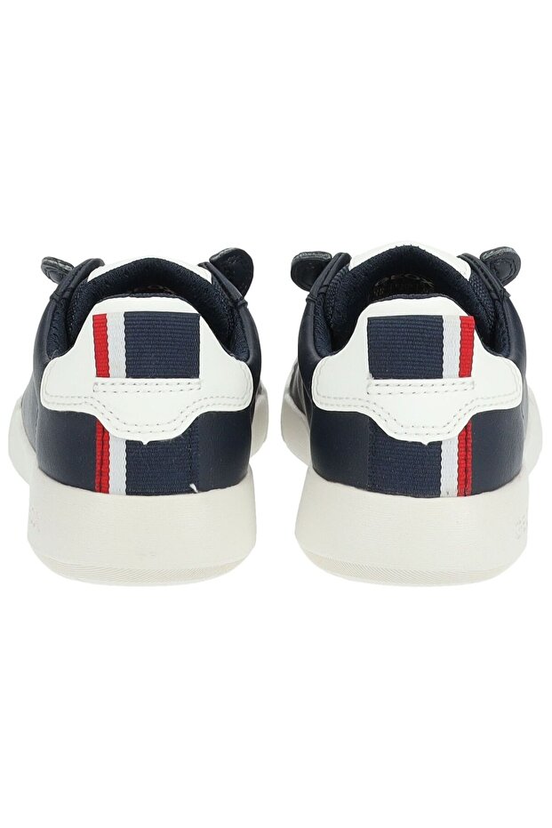 Παπουτσιών - 5