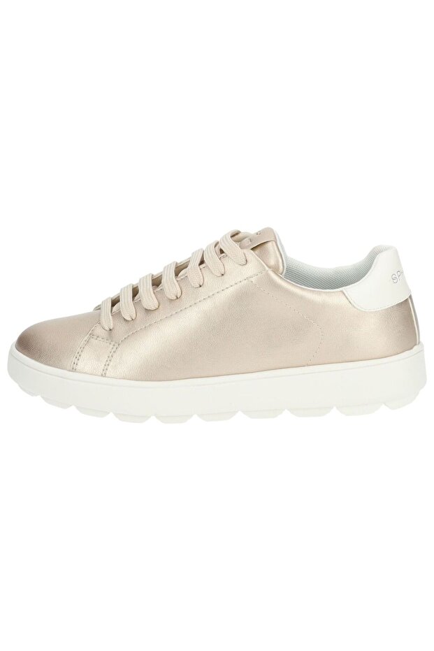 Παπουτσιών - 2