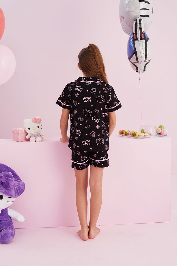 Hello Kitty Lisanslı %100 Pamuk Siyah Çok Renkli Düğmeli Biyeli Şort Pijama Takım - 5
