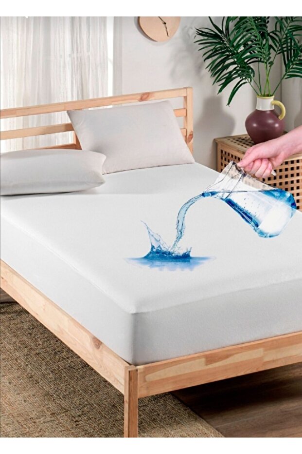 Mattress Protector Fitted Waterproof Mattress Cover Wrap-Around Design