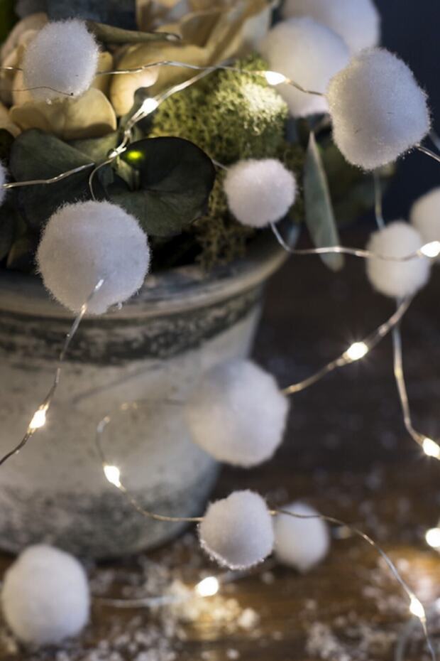 Ponpon Dalı Işık Zinciri - 1