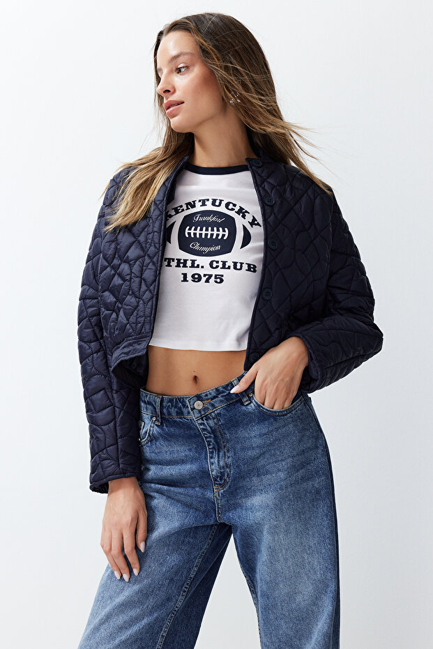 Oversize prošívaný kabát s geometrickým vzorem v námořnické modré - Twoss24Mo00000 - 2