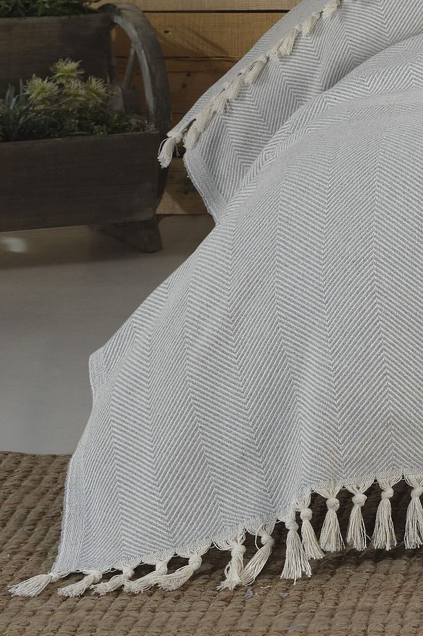 Lily Gri Çift Kişilik Pike 200 X 220 Cm Yatak Koltuk Kanepe Örtüsü Pamuklu Dokuma Püsküllü - 3