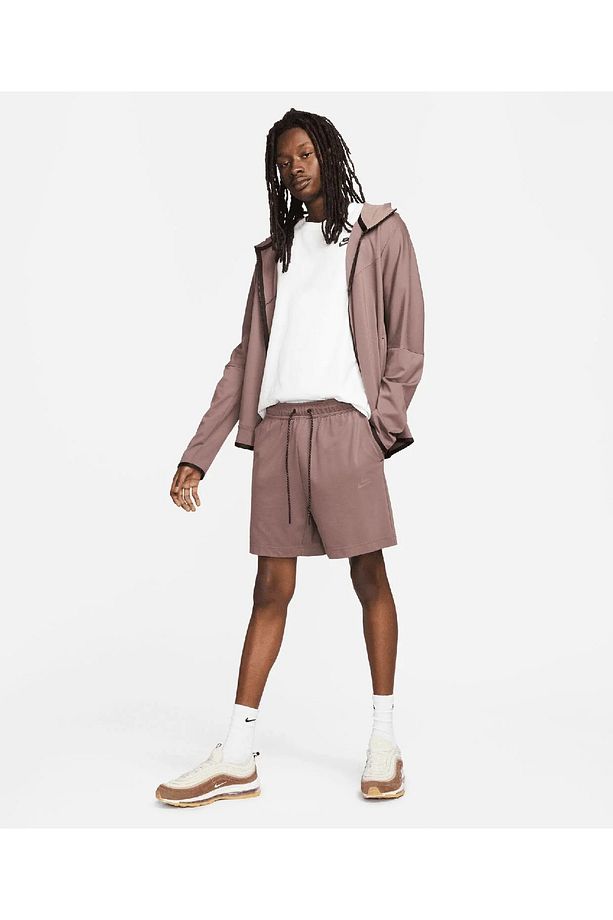 M Nk Tech Lghtwht Short - 1