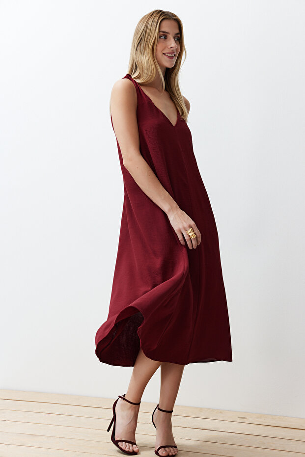 Bordo Rahat Kesim V Yaka Midi Dokuma Elbise TWOSS23EL00882 - 3