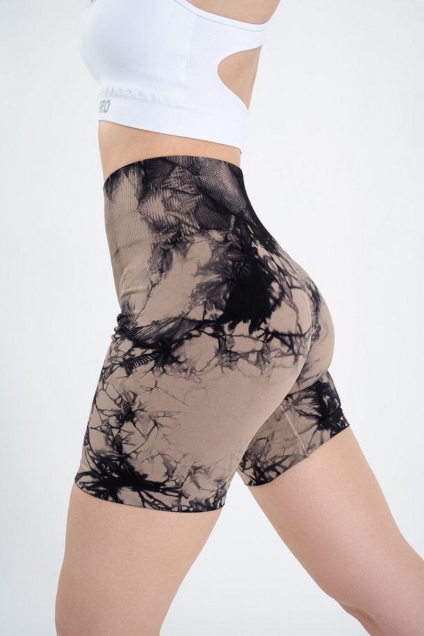 Push-up Detaylı Spor Batik Şort - 6